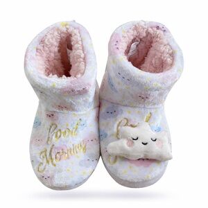NEW: Kids House Booties